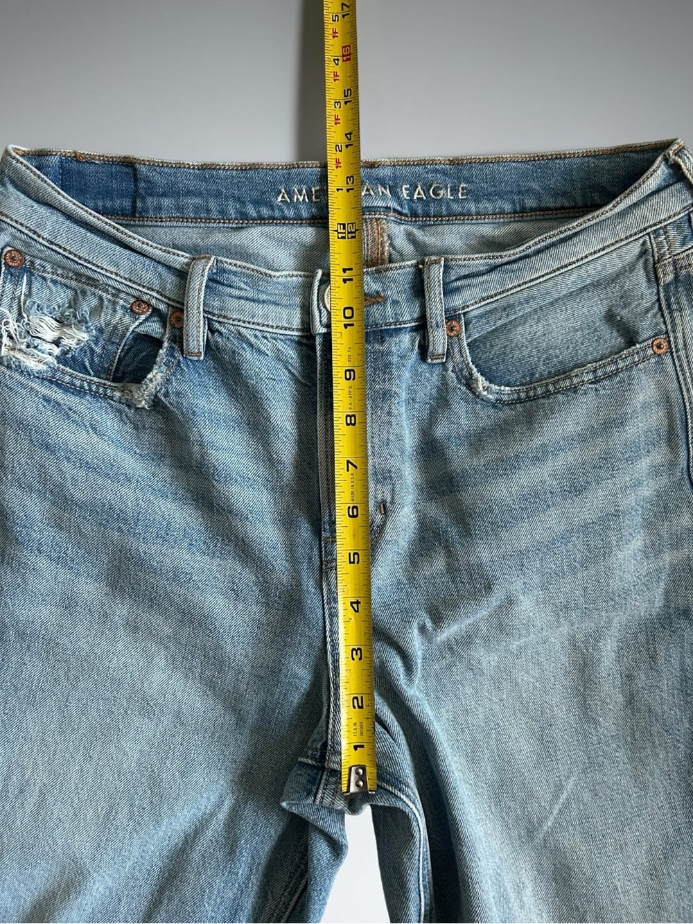 American Eagle Outfitters Light Wash Distressed 90s Bootcut Jeans - Picture 7 of 7